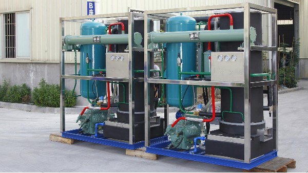 在制冰行業(yè)的眾多設(shè)備中，具體哪些設(shè)備會用到不銹鋼焊管？